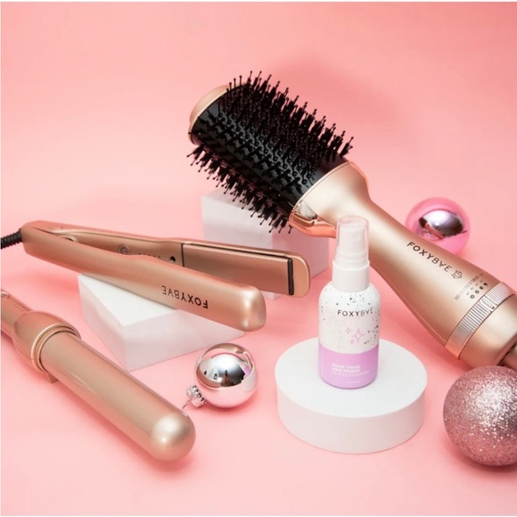 FoxyBae So Extra Set LIMITED EDITION 
-Brand new sealed in unopened box. - Picture 2 of 8